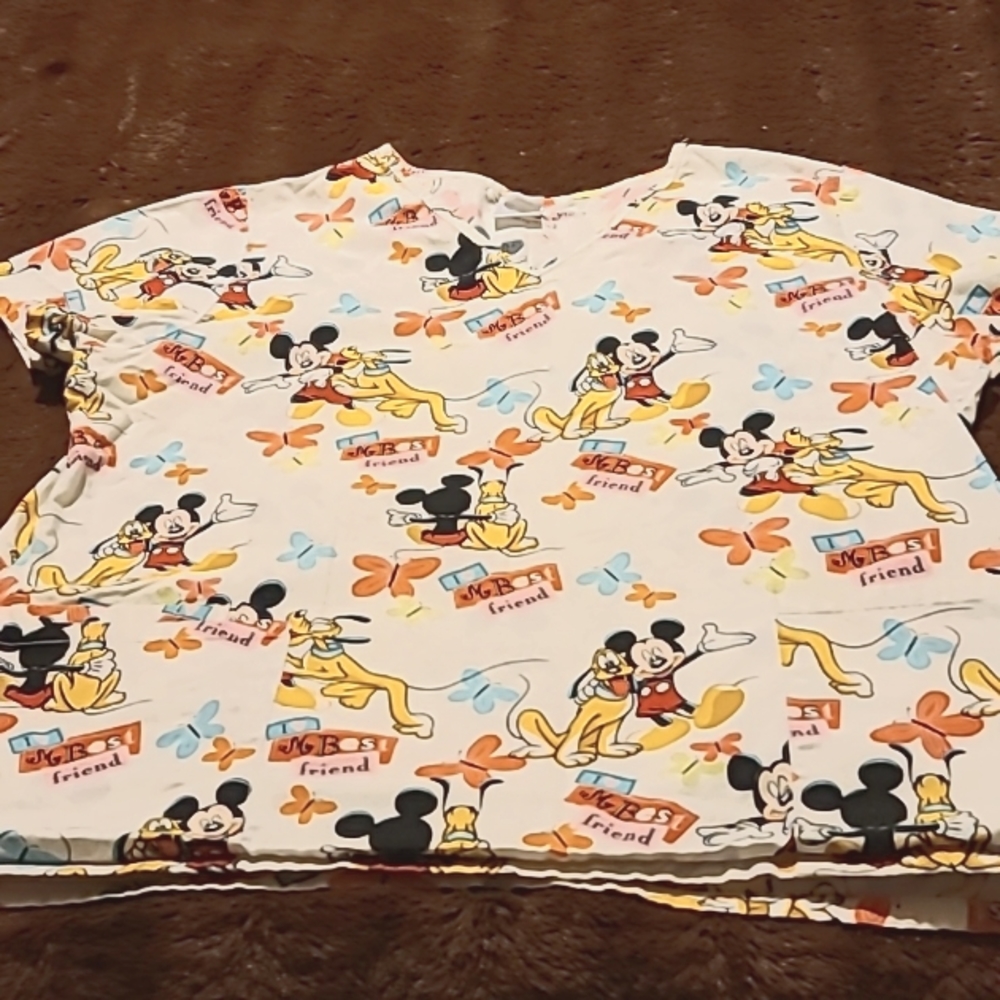 Gently Worn Disney Scrub Top Sz S-M Defect free Questions welcomed